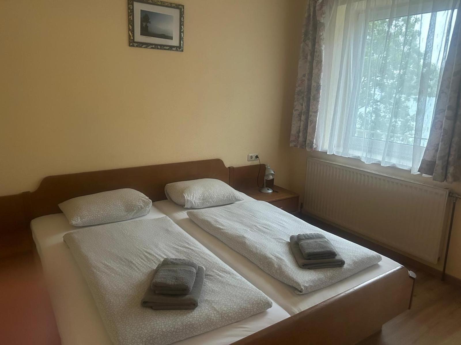 Gasthof Mit Seeterasse & Appartements Zur Landeroith ไวแร็กก์ ภายนอก รูปภาพ