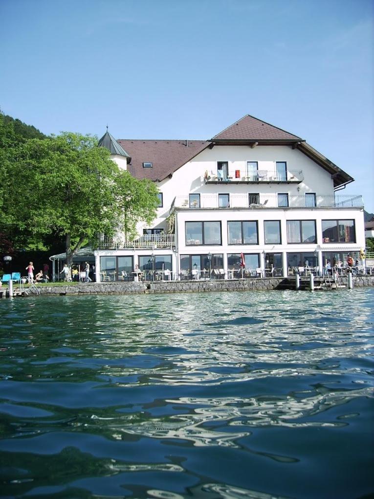 Gasthof Mit Seeterasse & Appartements Zur Landeroith ไวแร็กก์ ภายนอก รูปภาพ