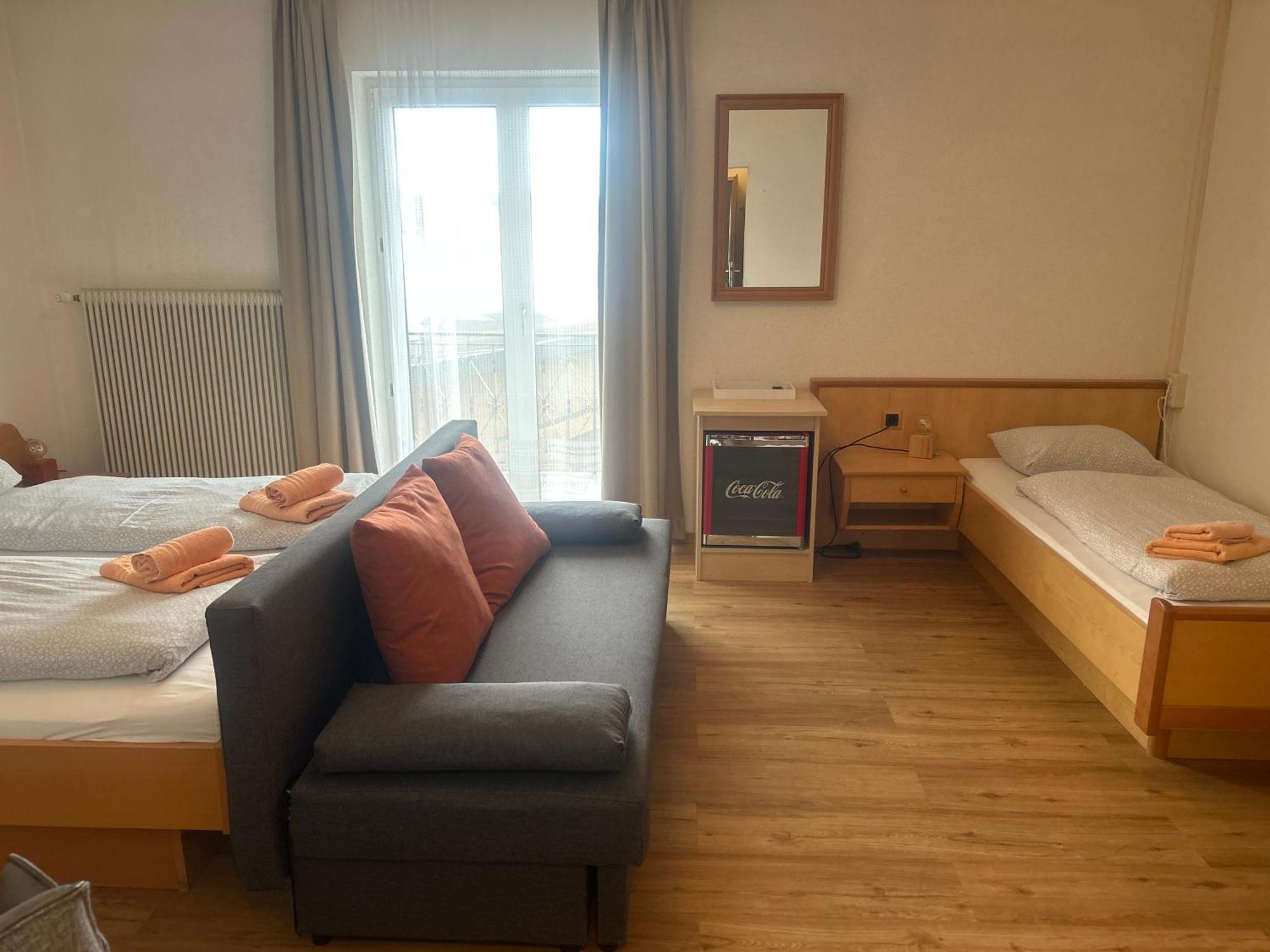 Gasthof Mit Seeterasse & Appartements Zur Landeroith ไวแร็กก์ ภายนอก รูปภาพ